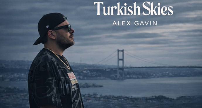 DJ Alex Gavin, Yeni Single Çalışması Turkish Skies İle Dinleyici Karşısında