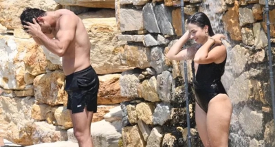 Arka Sokaklar'ın Şule'si Aşkıyla Tatilde