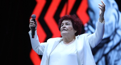 Selda Bağcan, İstanbul Festivali'nde Unutulmaz Bir Konsere İmza Attı